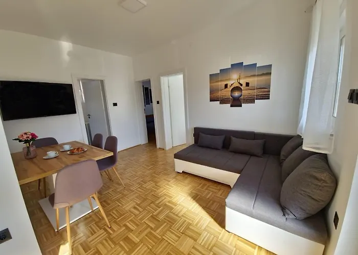 With Parking Space Bibinje, Zadar - 24451 *